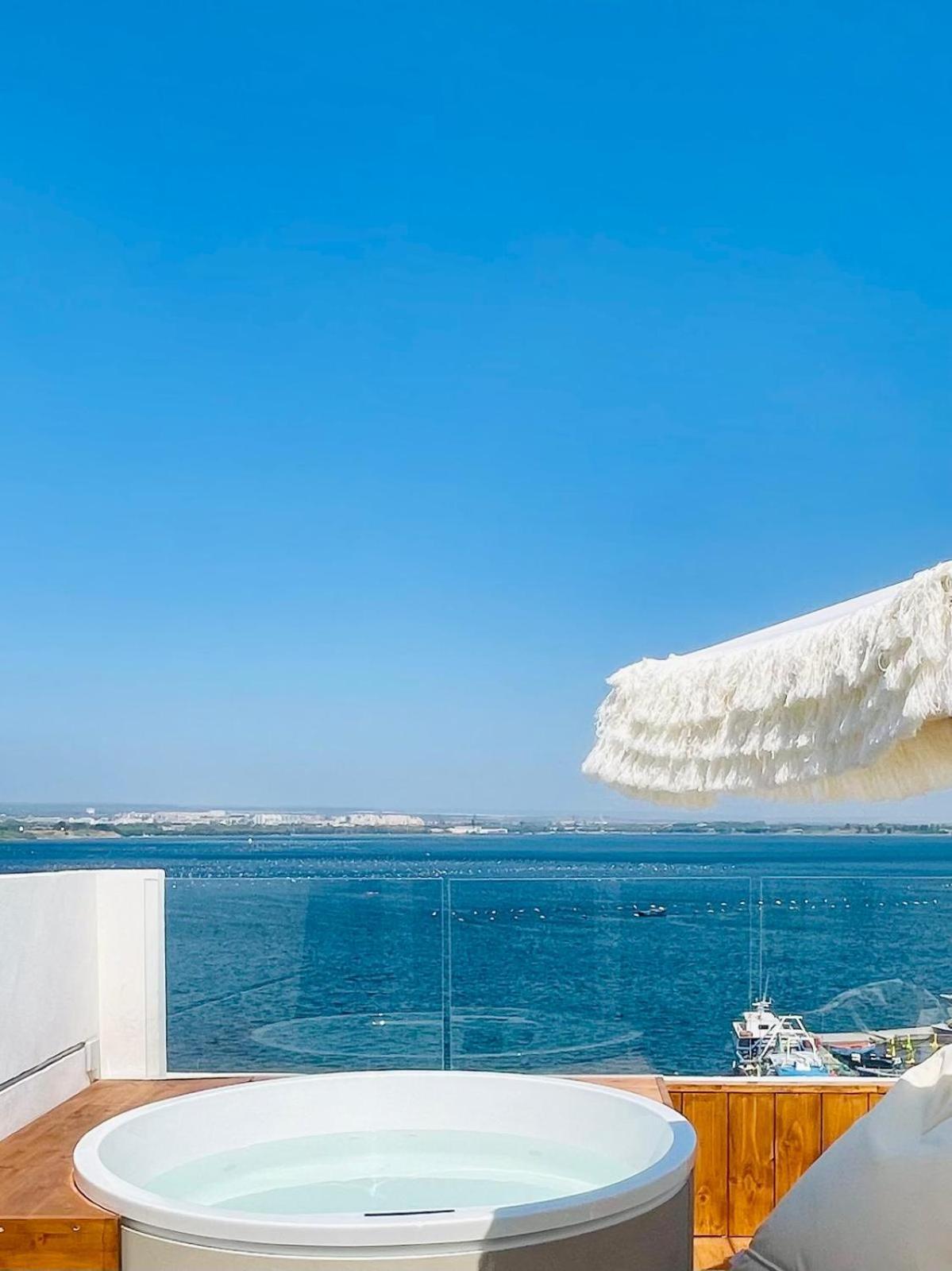 Palazzo Mata Boutique Hotel Taranto Exterior photo