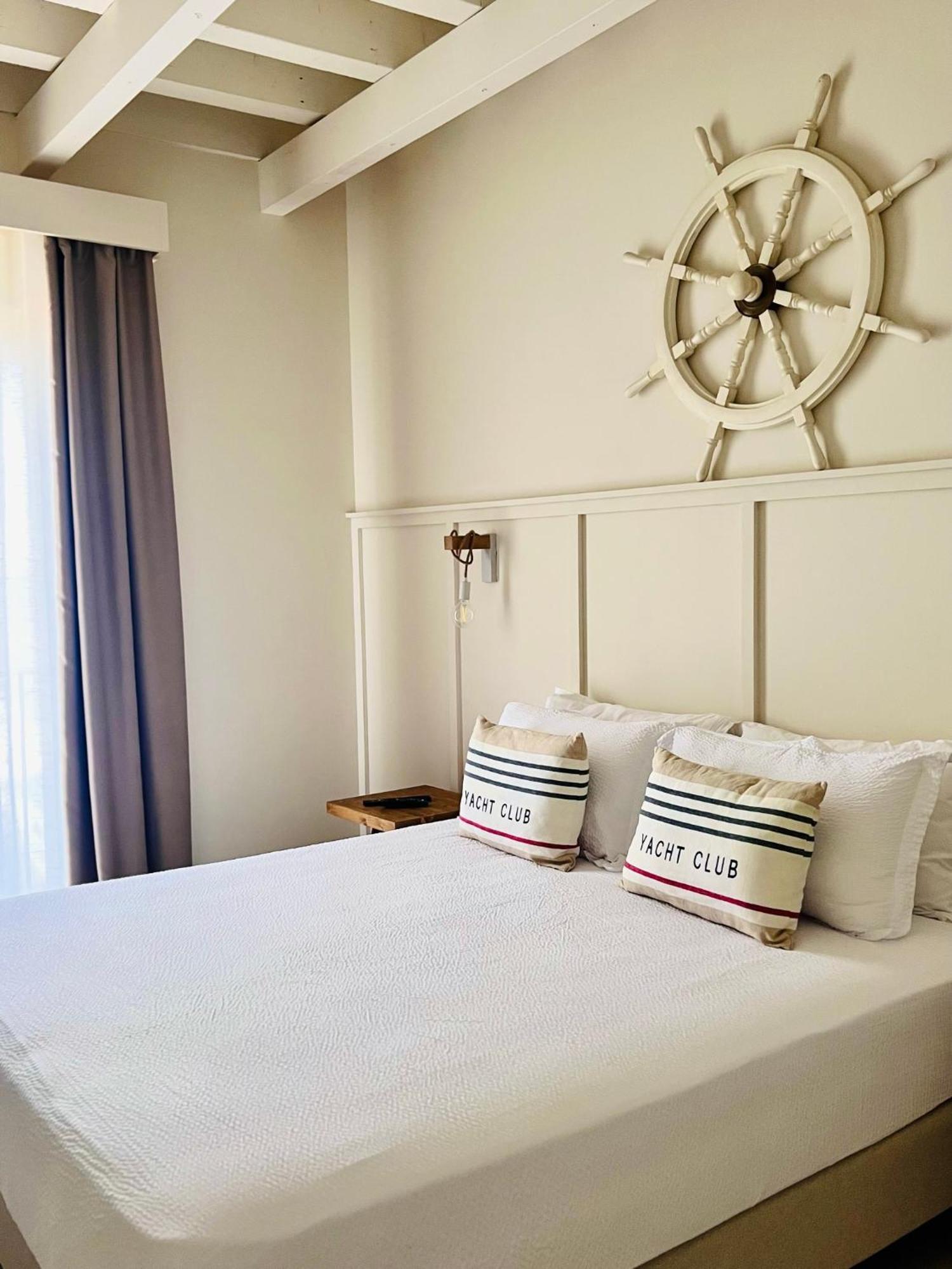 Palazzo Mata Boutique Hotel Taranto Exterior photo