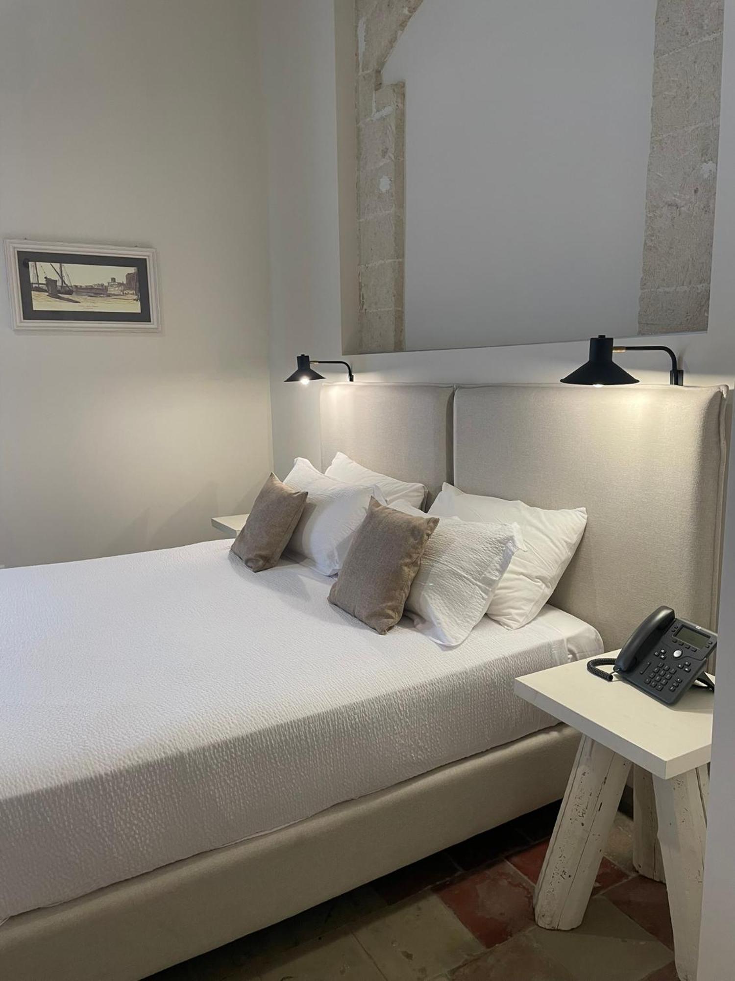 Palazzo Mata Boutique Hotel Taranto Exterior photo